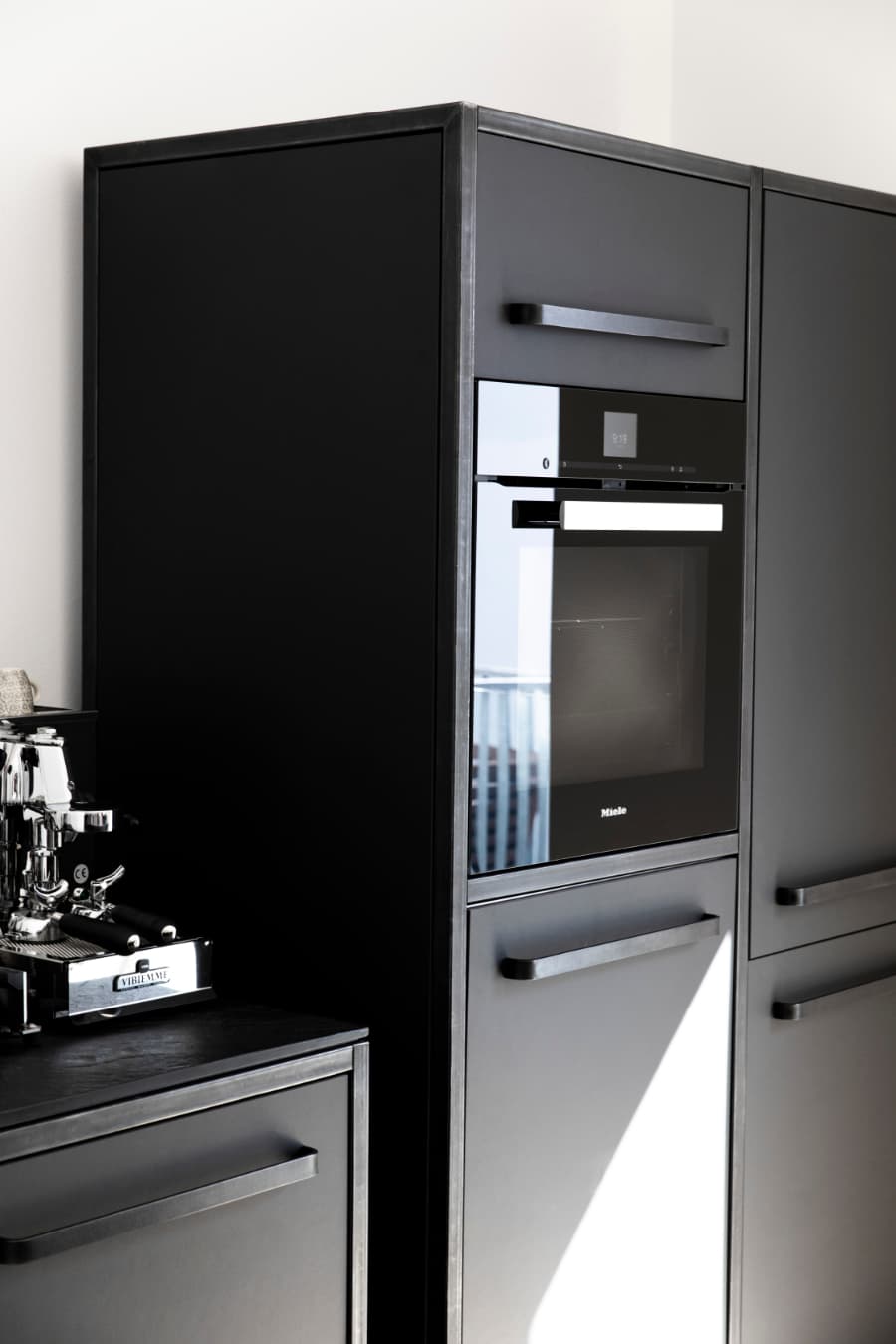 freestanding-high-cabinet-keep-kitchen-steel-frame-with-linoleum-carcoal